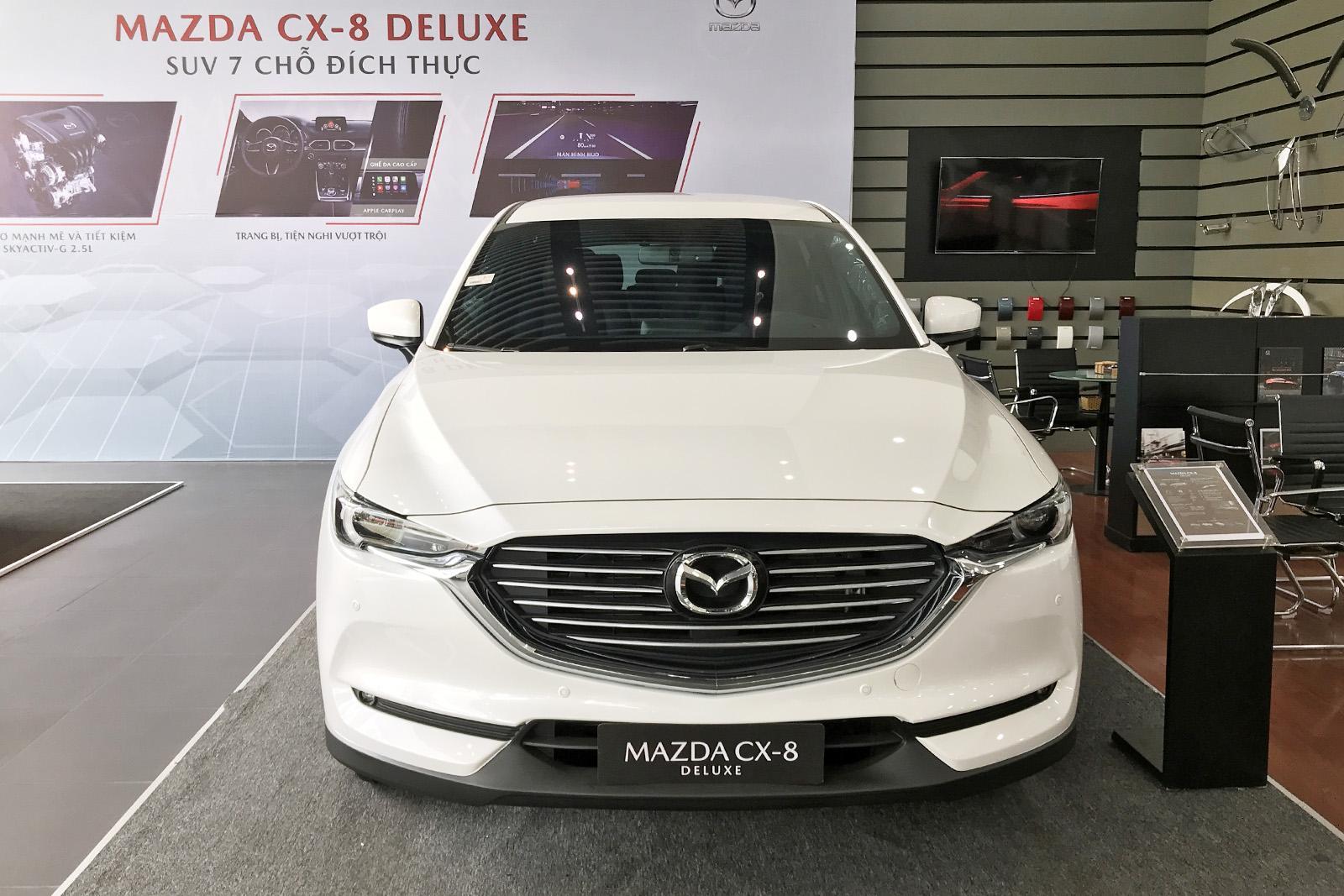 Mazda CX8 Deluxe nâng cấp trang bị tại Việt Nam: Cách làm khác lạ, giữ giá dưới 1 tỷ, đáp trả Toyota Fortuner 2021